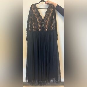 NWT gorgeous navy City Chic dress